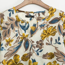 new Arrive Women Blouse Flowers Loose Type Chiffon Blouses Shirt Long Sleeve V-neck Lady Shirts UBY