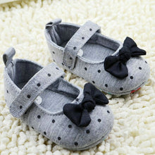 Cute Baby Girls Slip-On Cotton Cloth Prewalker Gray Polka Dot Crib Shoes UBY