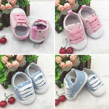 Cute Love Polka Dot Print Crib Shoes Boys Girls Laces Up Anti-Slip Sneaker UBY