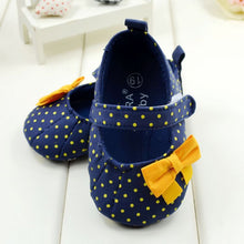 Cute Spring Autumn Baby Girl Shoes Sweet Dot Butterfly Toddlers Baby Girls First Walkers UBY