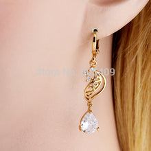 Elegant 18k Golden Plated Crystal Charm Jewelry Dangle Earrings for Women Ladies UBY