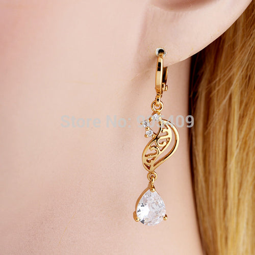 Elegant 18k Golden Plated Crystal Charm Jewelry Dangle Earrings for Women Ladies UBY