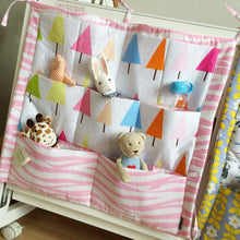 New Brand Baby Cot Bed Hanging Storage Bag Crib Organizer 60*50cm Toy Diaper Pocket for Crib Bedding Set UBY